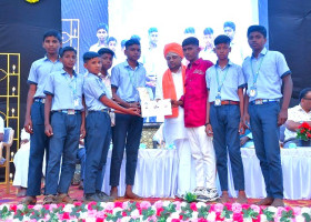 Price Distribute Annual Sport achievement 