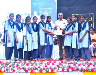 Price Distribute Annual Sport achievement 